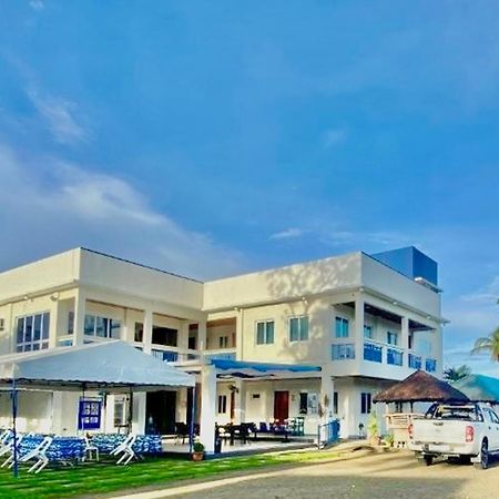 Hip Nautic Beach Resort Powered By Cocotel Lian Ngoại thất bức ảnh